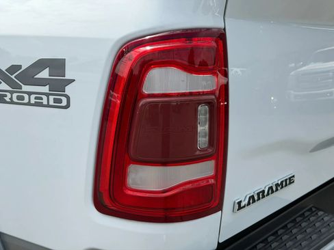 Used 2020 RAM 2500 Laramie AWD/4WD image 17