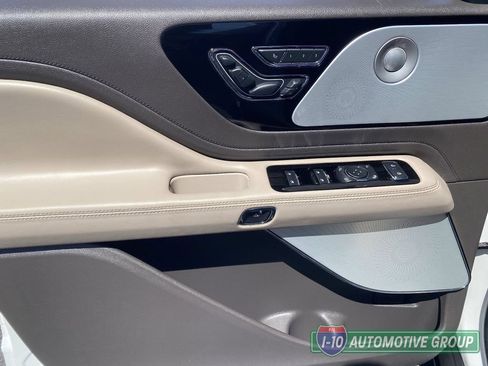 Used 2022 Lincoln Aviator Reserve w/ Equipment Group 201A AWD/4WD image 23