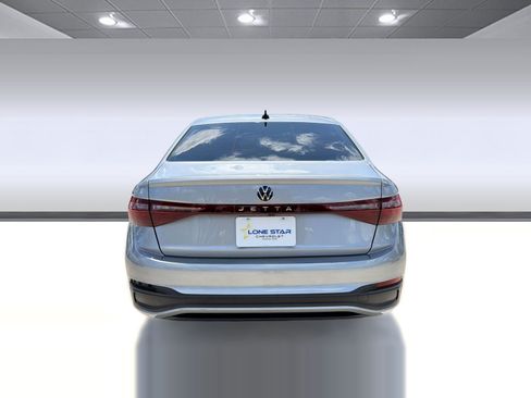 Used 2025 Volkswagen Jetta S FWD image 9