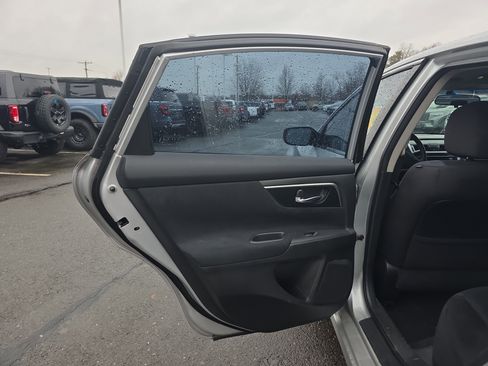 Used 2014 Nissan Altima 2.5 S image 15