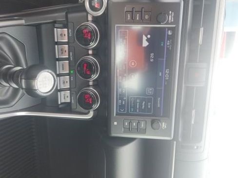 Used 2025 Toyota GR86 Premium w/ ALL Weather Mat Package (TMS) image 8