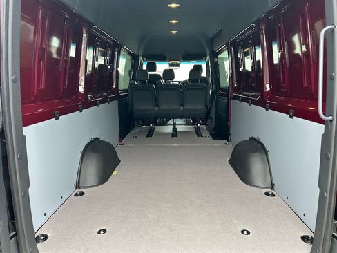 New 2026 Mercedes-Benz Sprinter 2500 image 21