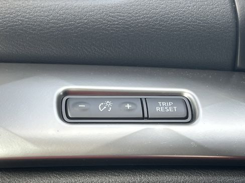 Used 2023 Nissan Maxima SV w/ Floor Mat Group image 14