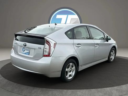Used 2013 Toyota Prius Two FWD image 7