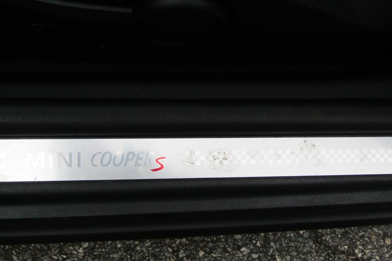 Used 2010 MINI Cooper Clubman S FWD image 40