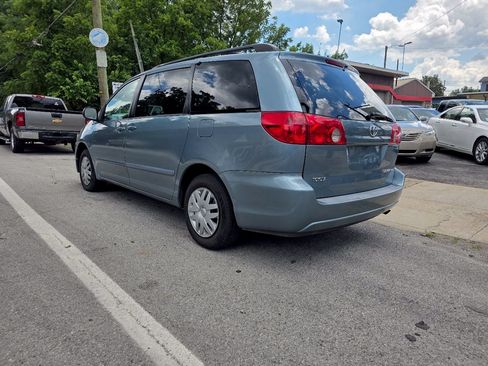 Used 2006 Toyota Sienna LE FWD image 3