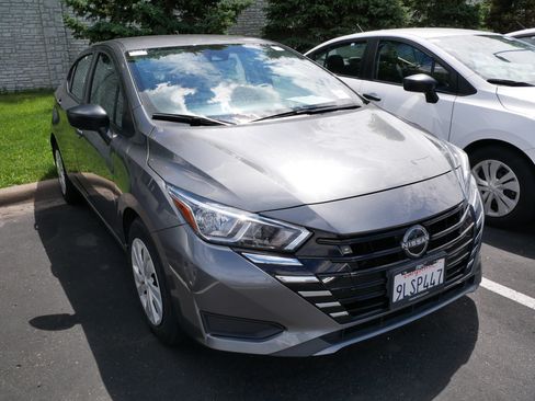Used 2024 Nissan Versa S w/ Trunk Package FWD image 3