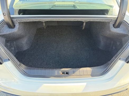Used 2021 Nissan Maxima Platinum FWD image 23