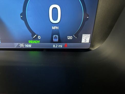 New 2025 Ford F150 Lariat w/ Equipment Group 502A High image 15