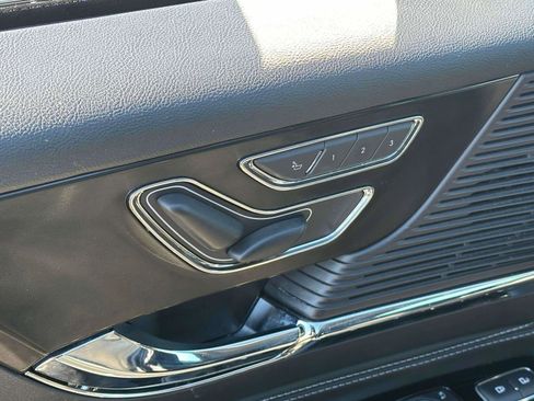 Used 2022 Lincoln Corsair AWD w/ Equipment Group 101A image 17