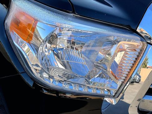 Used 2016 Toyota Tundra SR5 w/ TRD Off Road Package image 27