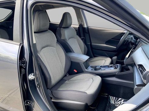 Certified 2024 Subaru Crosstrek 2.0i Premium AWD/4WD image 8