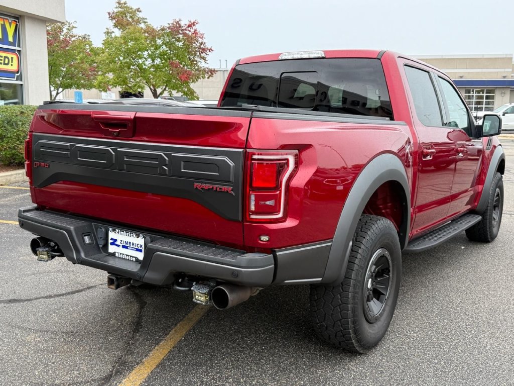 Used 2018 Ford F150 Raptor w/ Equipment Group 802A Luxury AWD/4WD image 3