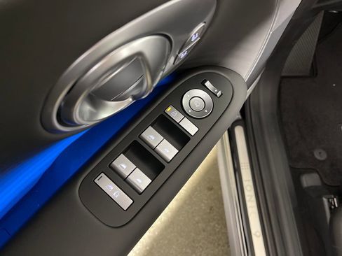 New 2026 Hyundai Ioniq 9 Limited AWD/4WD image 18