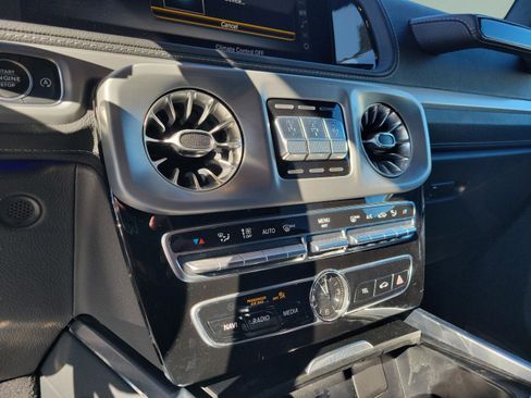Certified 2021 Mercedes-Benz G 550 G 550 image 22