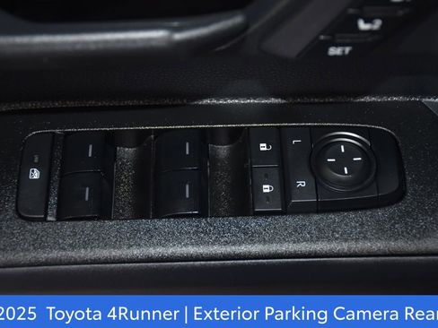 Certified 2025 Toyota 4Runner TRD Off-Road Premium image 21