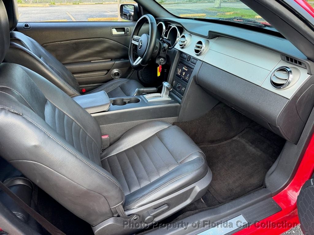 Used 2006 Ford Mustang GT Premium RWD image 9