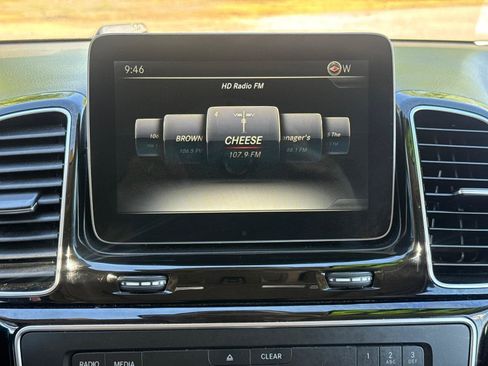 Used 2018 Mercedes-Benz GLE 350 4MATIC image 12