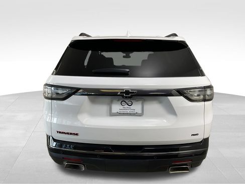 Used 2021 Chevrolet Traverse Premier w/ Redline Edition AWD/4WD image 8