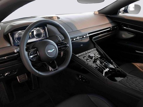New 2025 Aston Martin DB12 Coupe image 24
