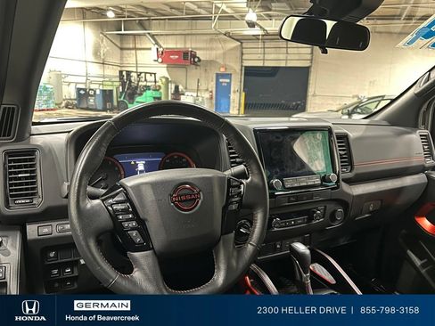 Used 2024 Nissan Frontier PRO-4X w/ Technology Package AWD/4WD image 15