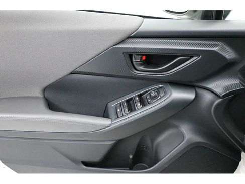 New 2025 Subaru Crosstrek 2.0i Premium image 14