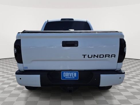 Used 2018 Toyota Tundra SR5 AWD/4WD image 5