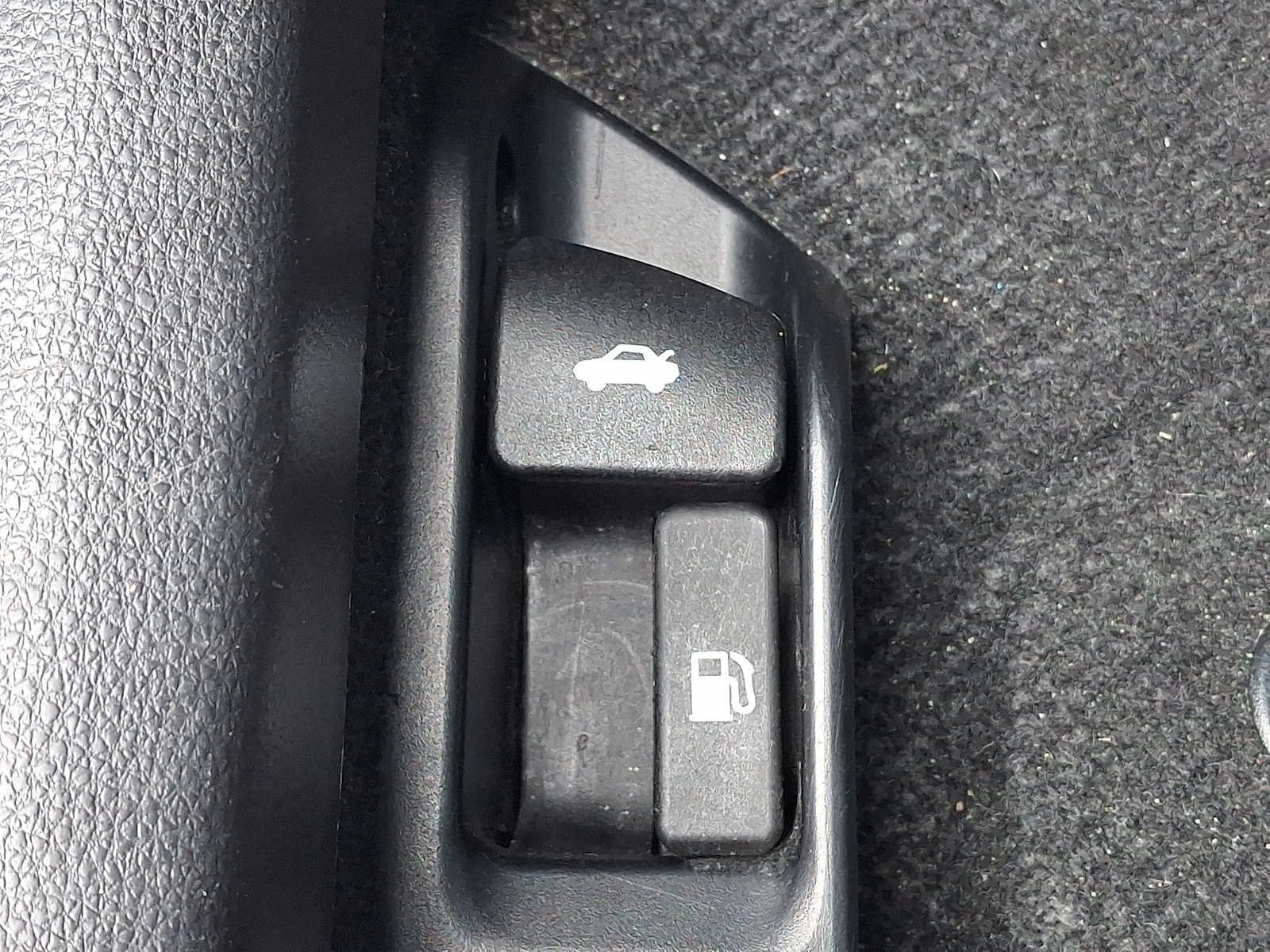 Used 2024 Toyota Corolla LE FWD image 26