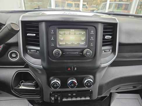 Used 2024 RAM 3500 SLT w/ Quick Order Package 2YG SLT image 23