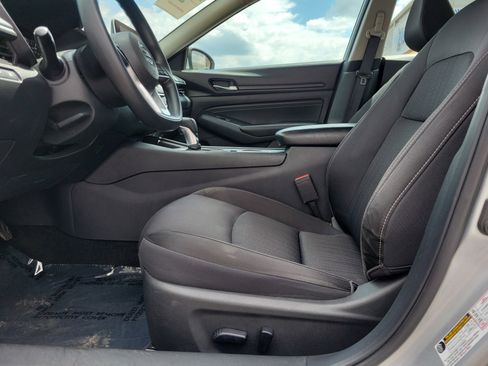 Certified 2020 Nissan Altima 2.5 S FWD image 16