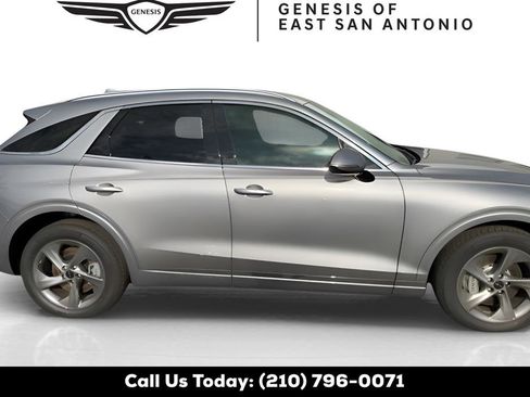 New 2026 Genesis GV70 2.5T image 3