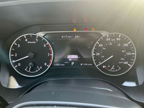 Used 2025 Nissan Rogue SV image 19