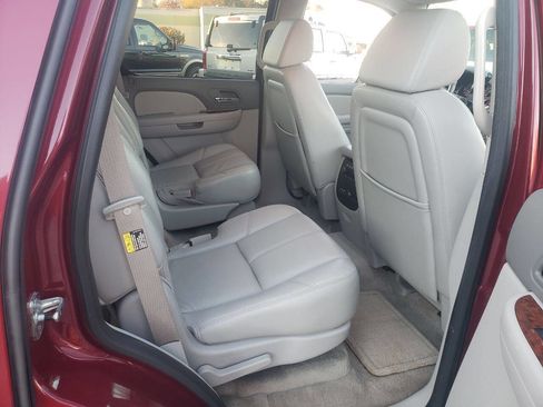 Used 2007 Chevrolet Tahoe LTZ w/ LTZ Preferred Equipment Group image 12