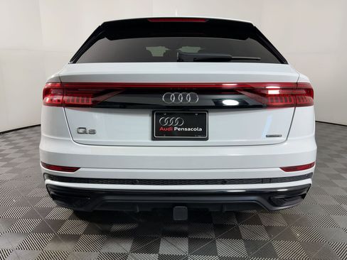 Used 2021 Audi Q8 Premium Plus w/ Premium Plus Package image 8