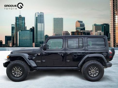 Used 2024 Jeep Wrangler Unlimited Rubicon 392 AWD/4WD image 2