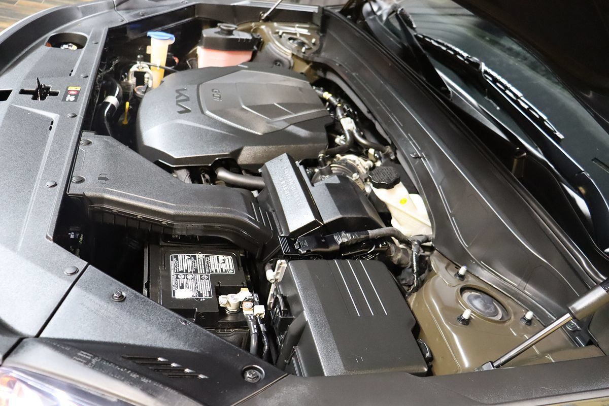 Used 2024 Kia Telluride EX w/ EX Captain's Chair Package FWD image 62