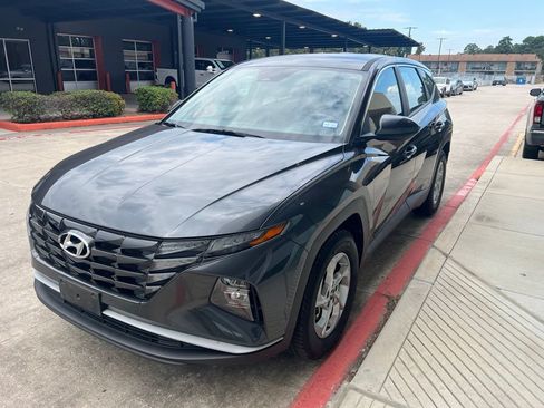 Used 2024 Hyundai Tucson SE FWD image 1