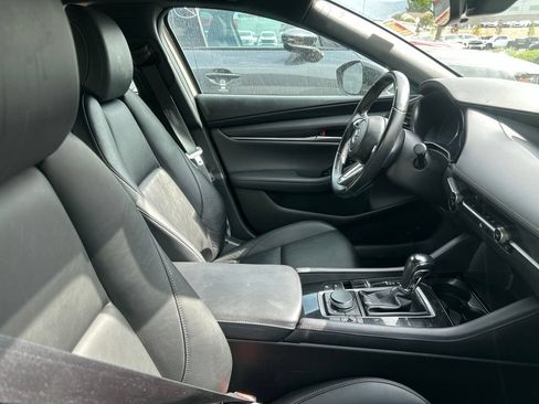 Used 2024 MAZDA MAZDA3 s FWD image 9