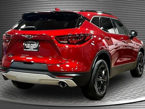 Certified 2024 Chevrolet Blazer LT w/ Convenience Package FWD image 6