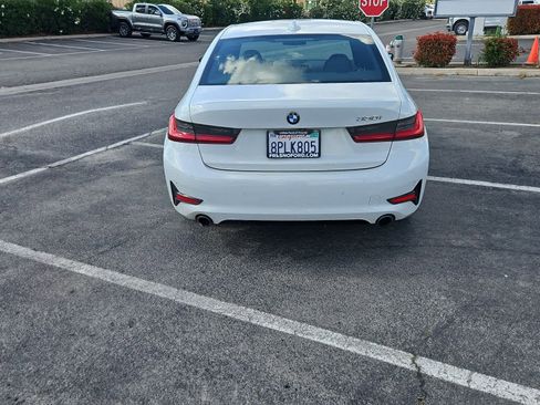 Used 2020 BMW 330i Sedan w/ Driving Assistance Package image 7