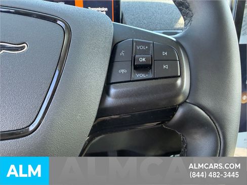 Used 2025 Ford Mustang Mach-E Premium image 24