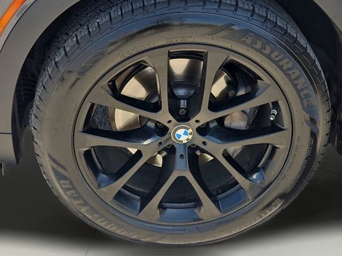 Used 2020 BMW X6 sDrive40i w/ Executive Package RWD image 17