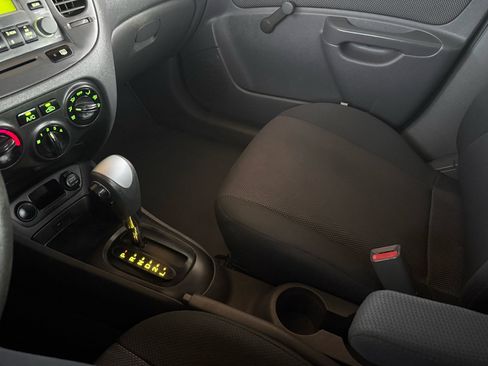 Used 2008 Kia Rio LX image 42