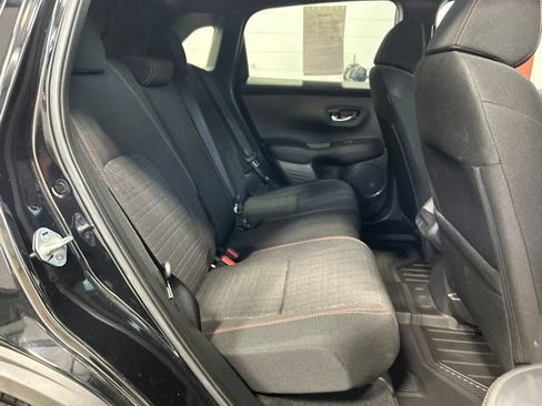 Certified 2025 Honda HR-V Sport image 19