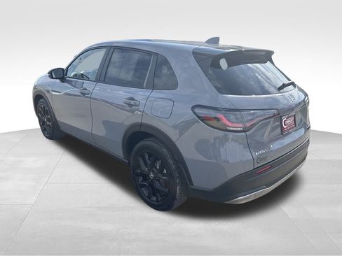 Certified 2024 Honda HR-V Sport image 4