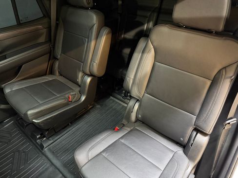 Used 2023 Chevrolet Tahoe LT image 40