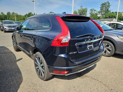 Used 2017 Volvo XC60 T6 Inscription w/ Climate Package AWD/4WD image 2