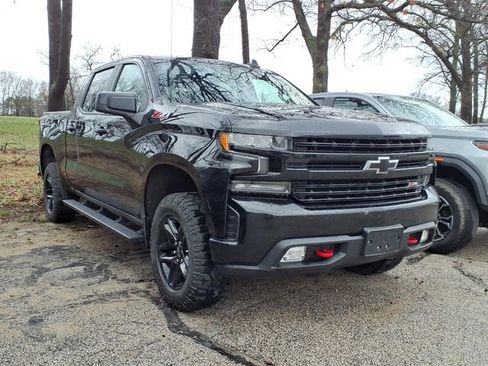 Used 2021 Chevrolet Silverado 1500 LT Trail Boss w/ Bed Protection Package image 3