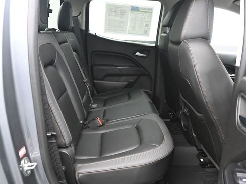 Used 2021 GMC Canyon AT4 w/ Driver Alert Package AWD/4WD image 8