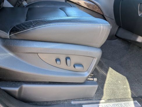 Used 2018 Chevrolet Tahoe LT AWD/4WD image 34